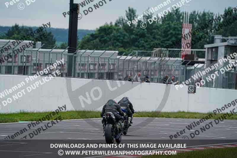 donington no limits trackday;donington park photographs;donington trackday photographs;no limits trackdays;peter wileman photography;trackday digital images;trackday photos